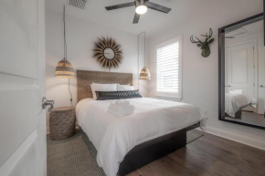 NEW - Heart of SOHO. Minutes to Downtown/Stadium 2